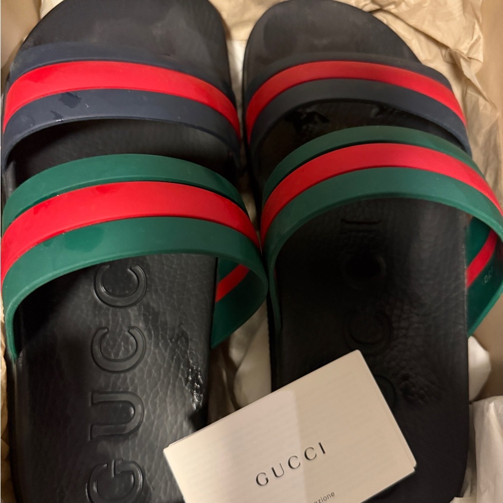 Gucci Red and Green Men's Sandals